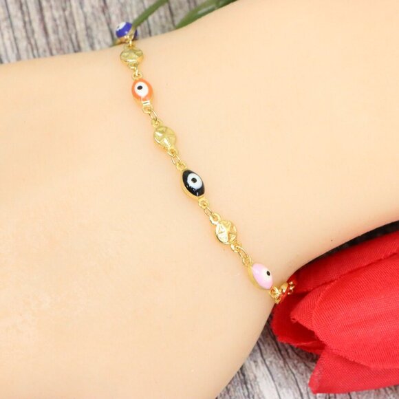 "Trendy Handmade Bracelet – A Stylish Gift for Women & Girls, MAR091500 - Picture 5 of 10